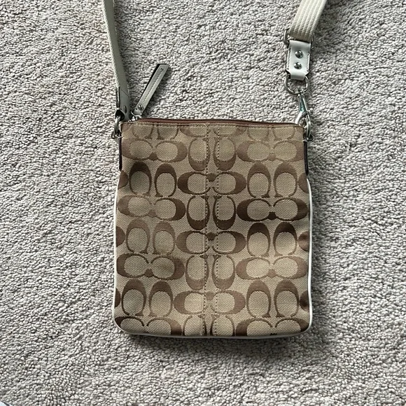 Coach Purse - Picture 2 of 3